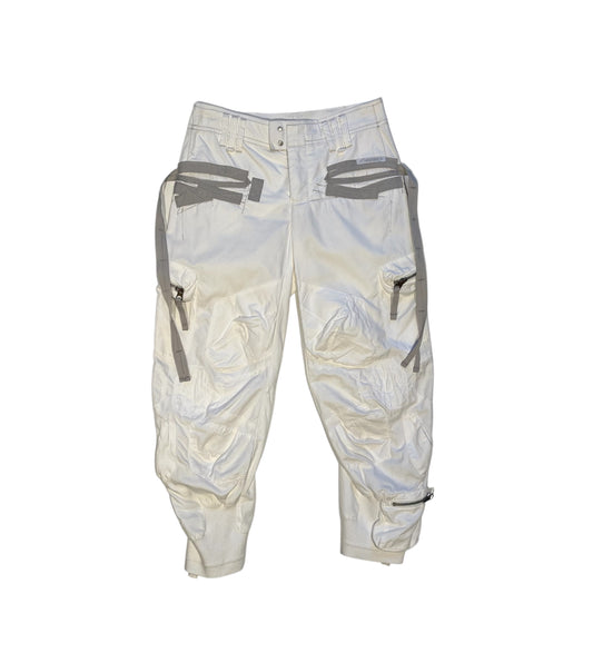 Girbaud cargo capri pants