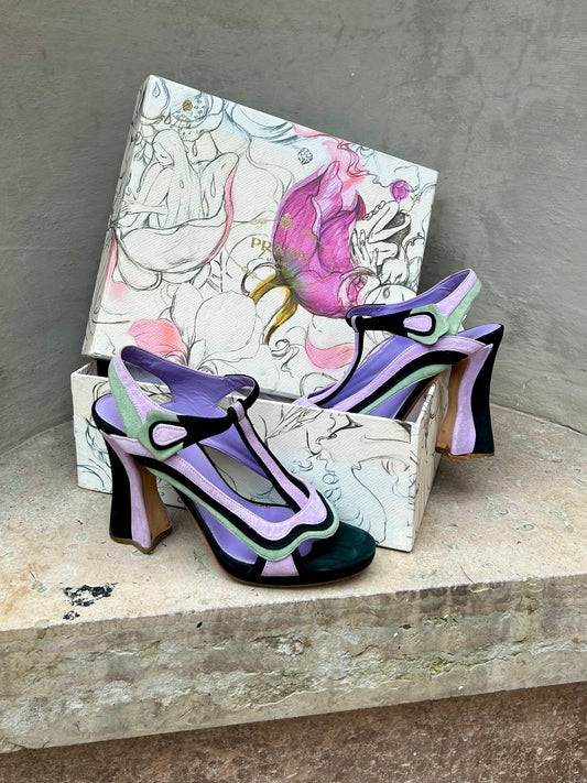 Iconic Prada S/S 08 fairy suede heels