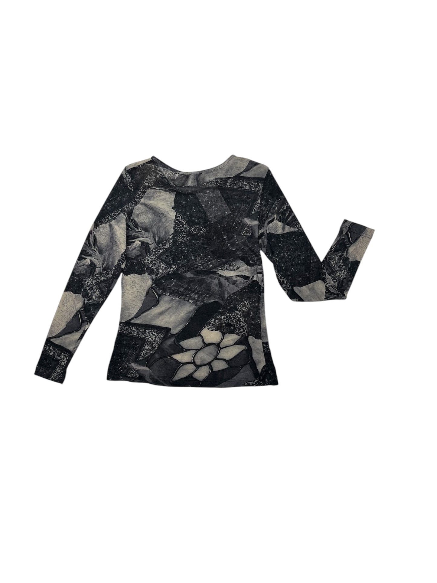 Long sleeved patterned mesh top