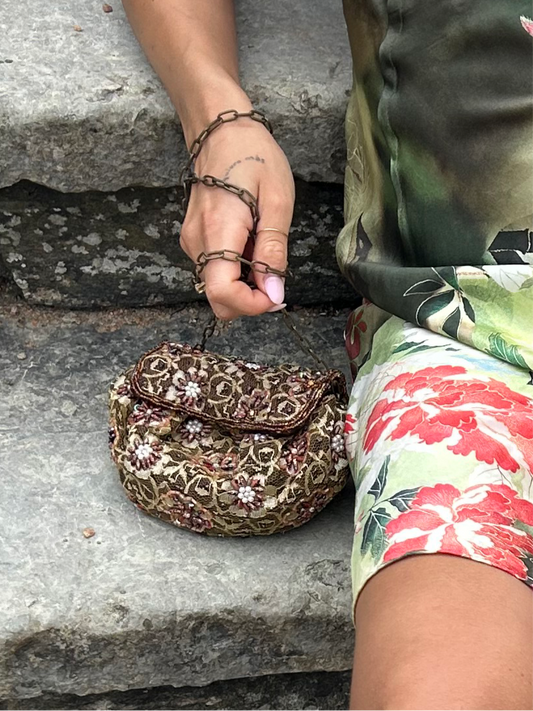 Italian vintage embellished chain bag