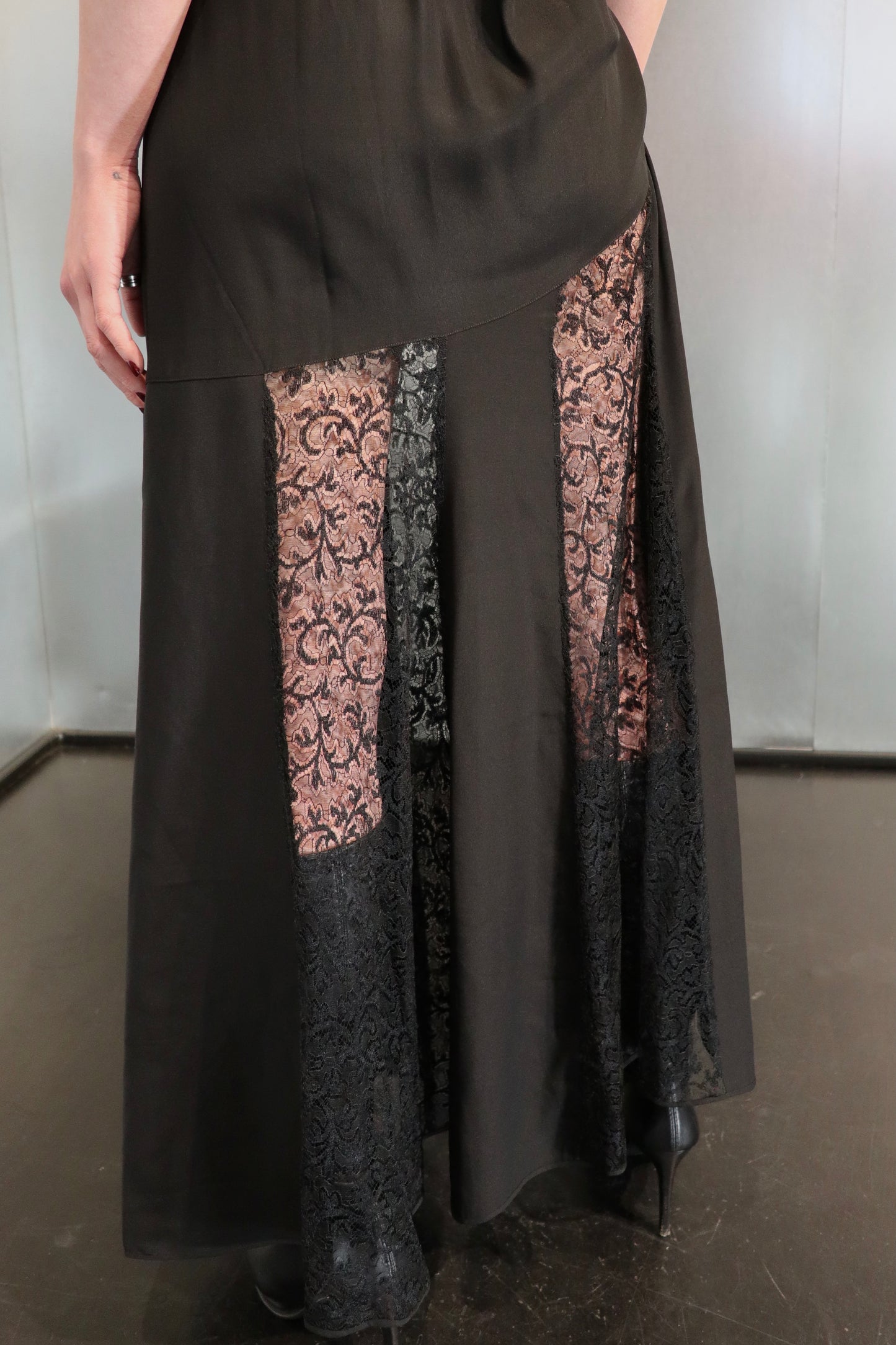 Vintage Cut Out Lace Maxi Dress