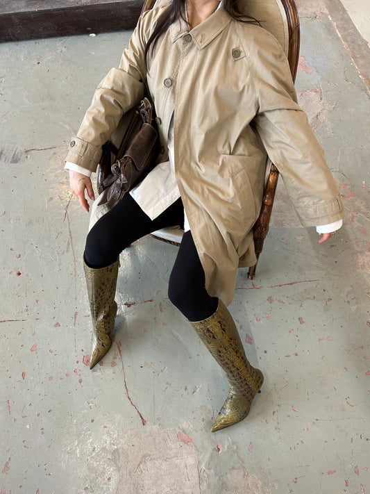 Light and luxurious YSL trench coat