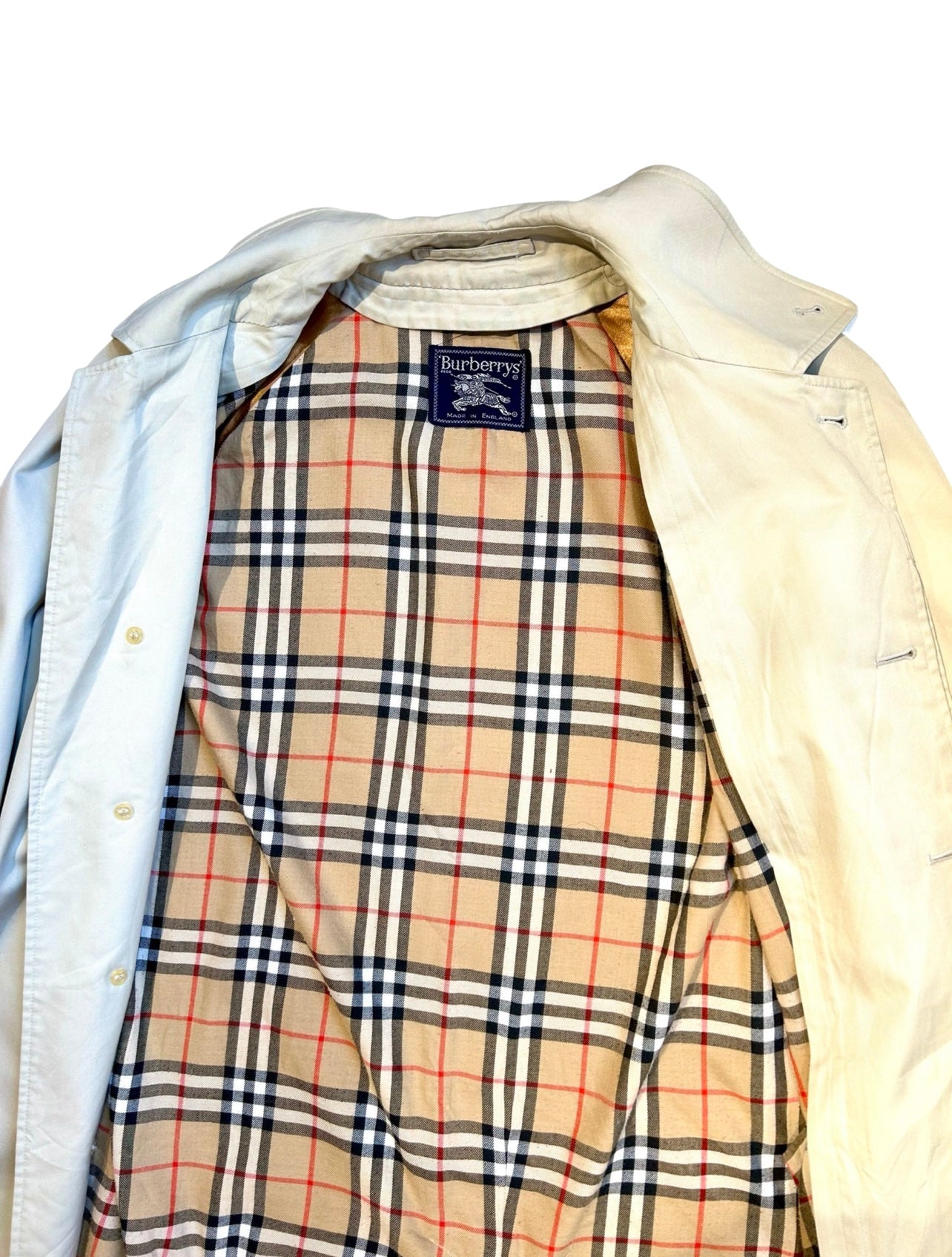 Classy Burberry beige trench coat