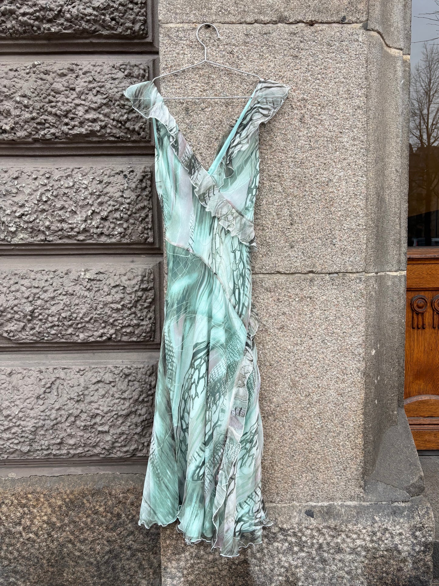 Dreamy silk midi dress