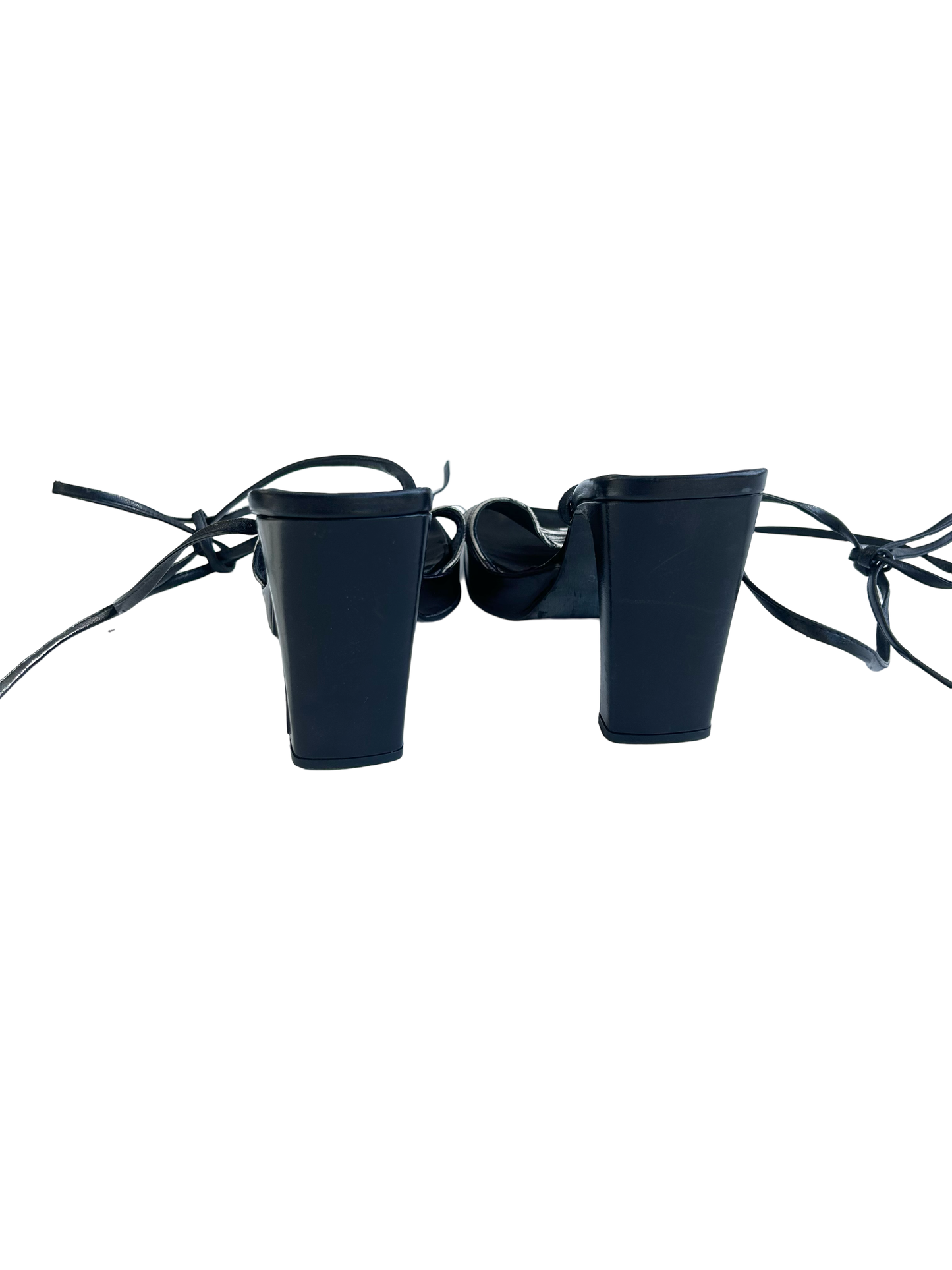 Antonio Garcia Tie Up Zebra Platforms