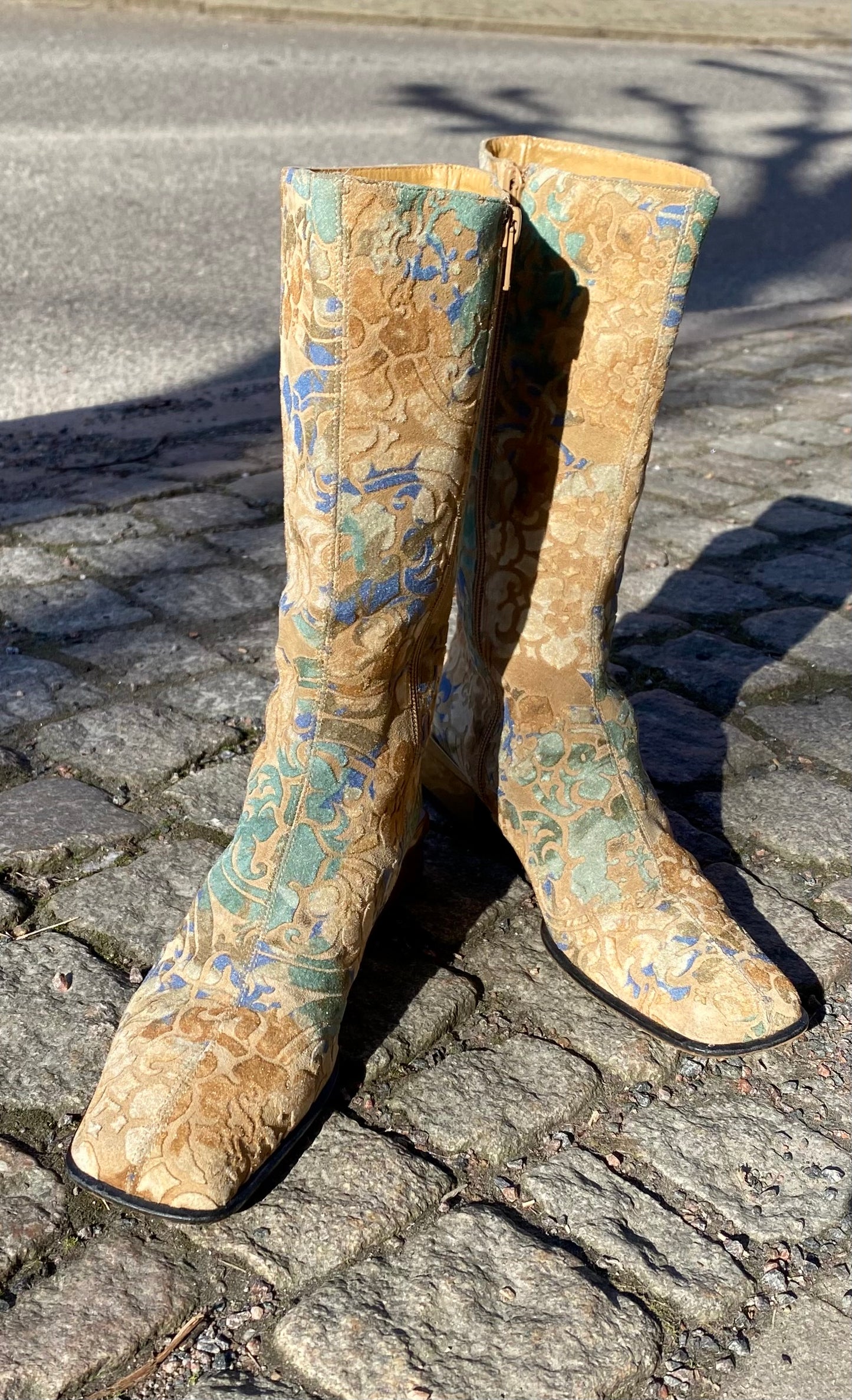 Floral Print Velour Boots 90’s
