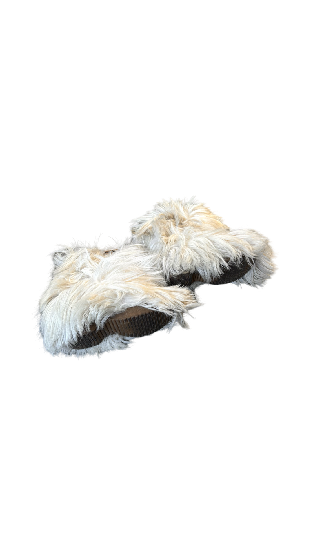 Cream Y2K yeti boots