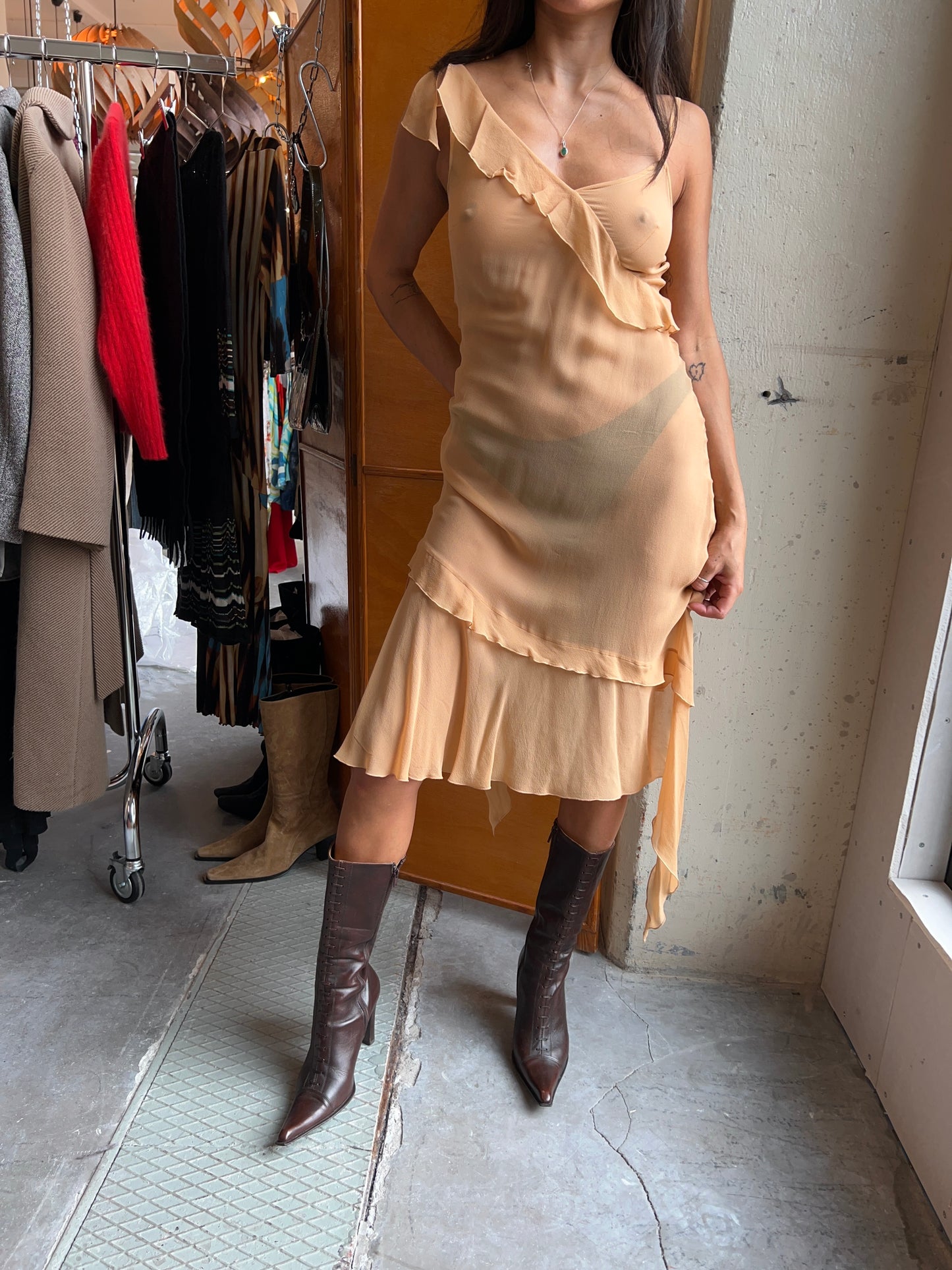 Romantic Peach Silk Dress 90’s