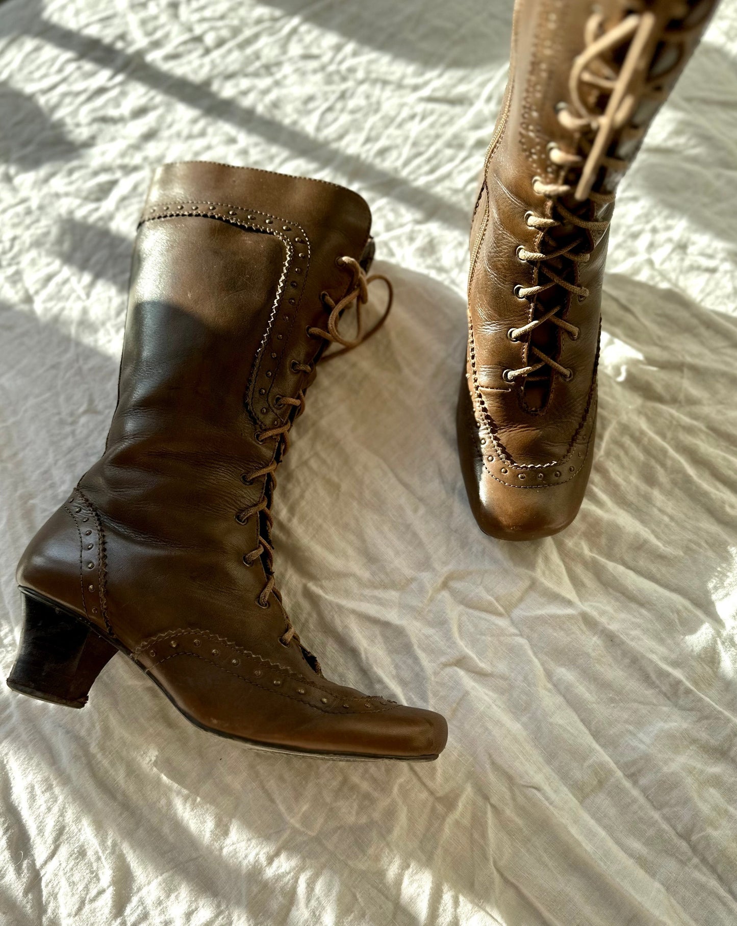 Lace Up Leather Boots 38