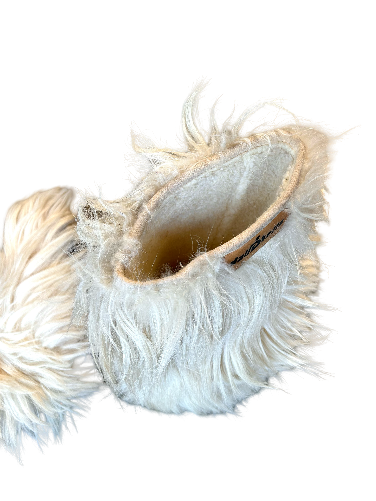 Cream Y2K yeti boots