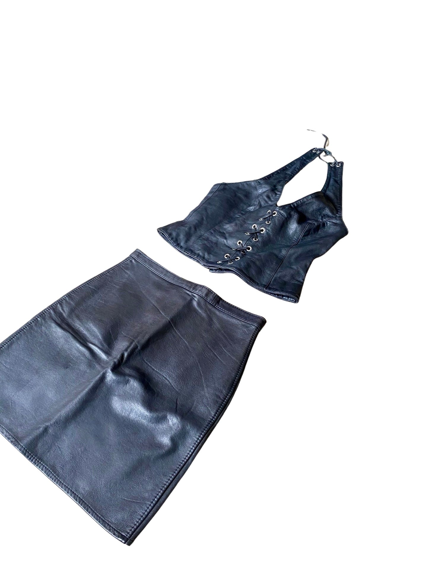 BLACK LEATHER HALTER-NECK SET 90’s
