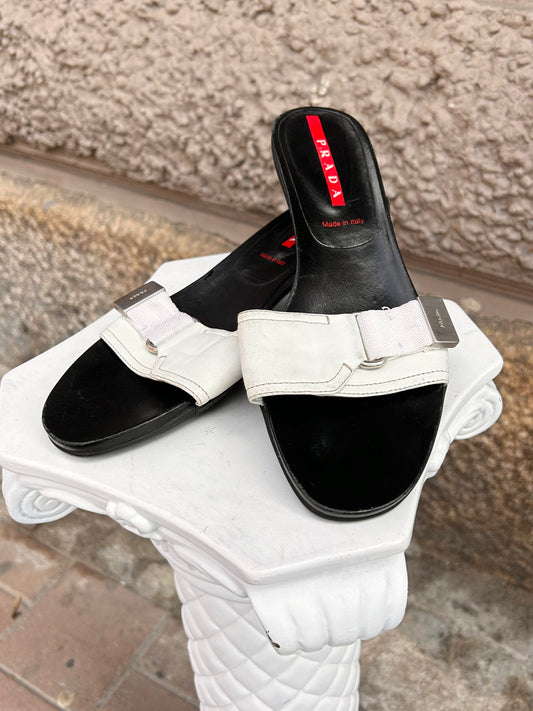 90’s PRADA kitten heel slip in sandals