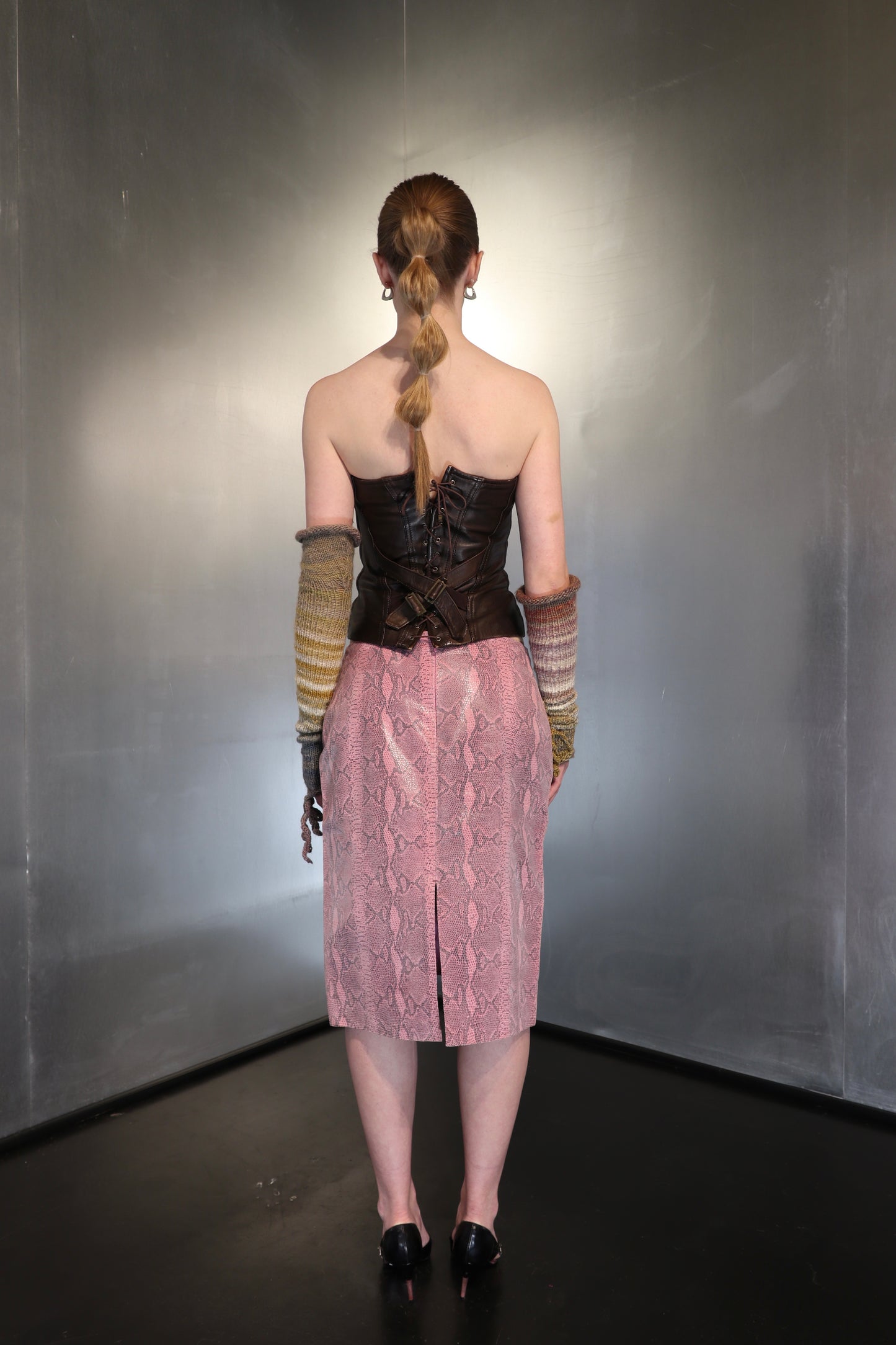 Pink Snakeskin print leather pencil skirt