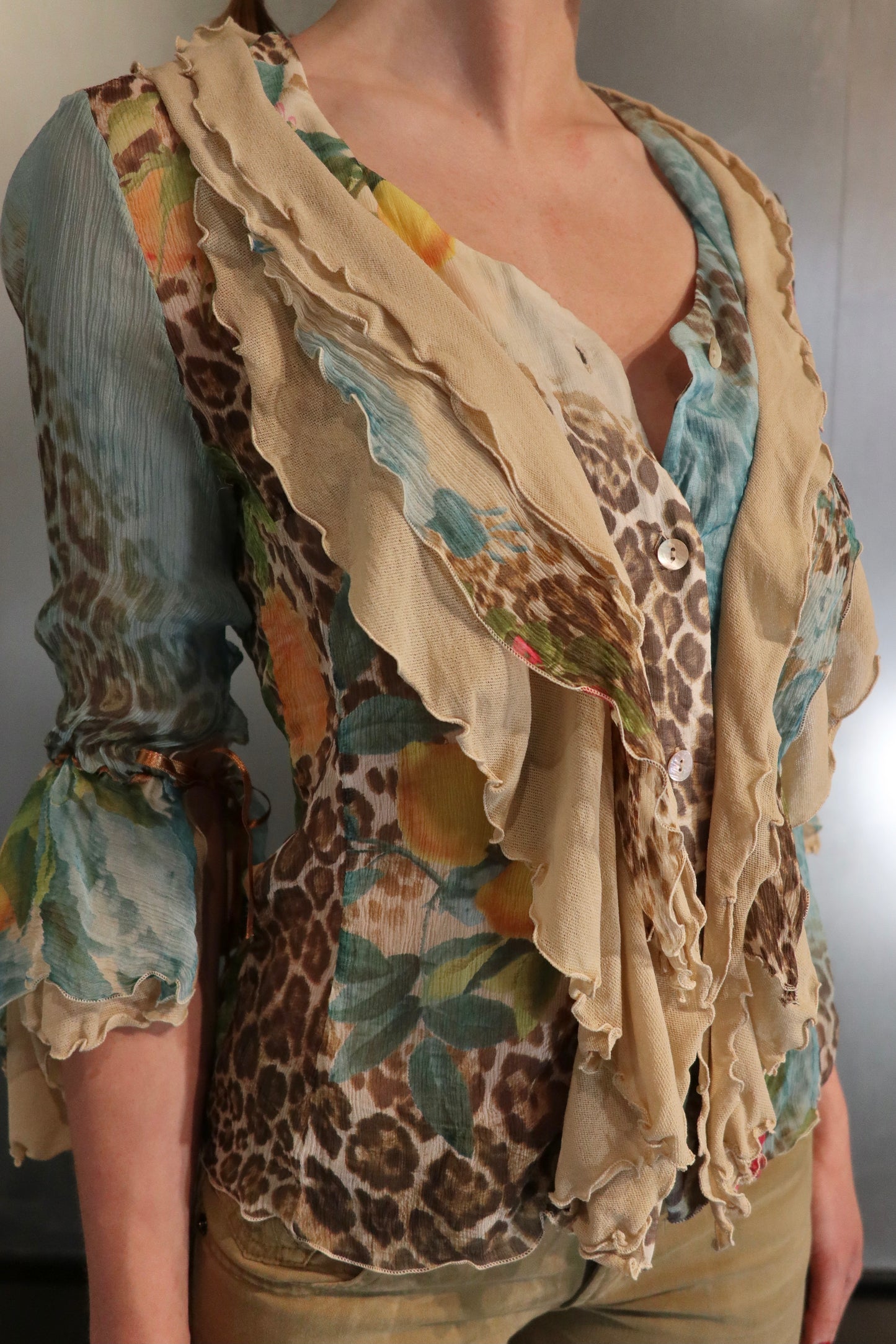 Italian 2000’s Silk floral ruffle blouse