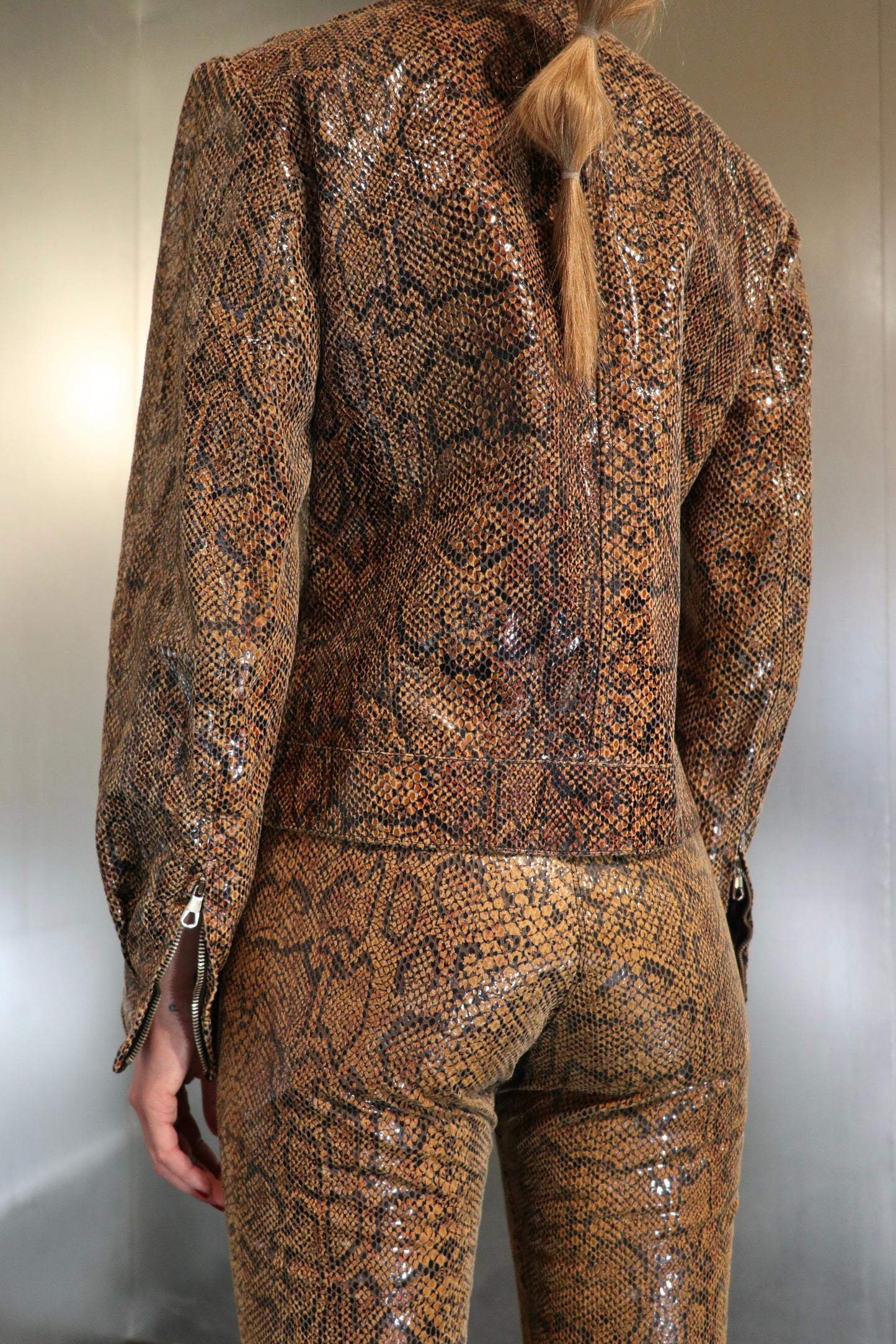 Mauritius snake print leather set