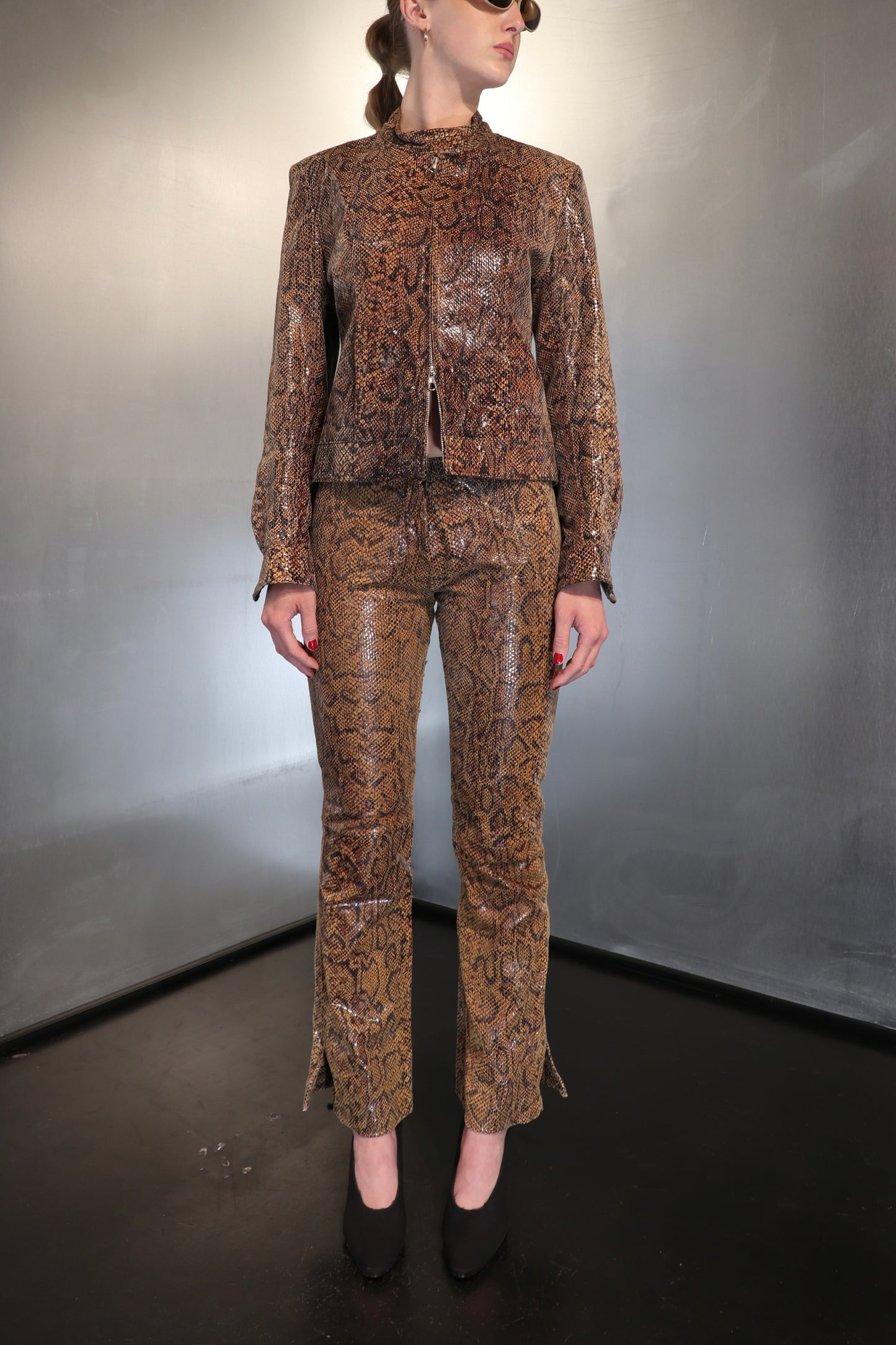 Mauritius snake print leather set