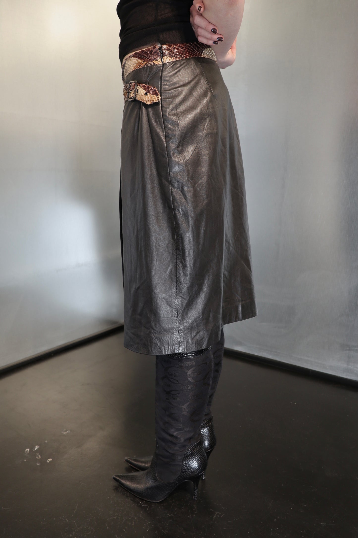 Solleciti Snake trim leather wrap skirt